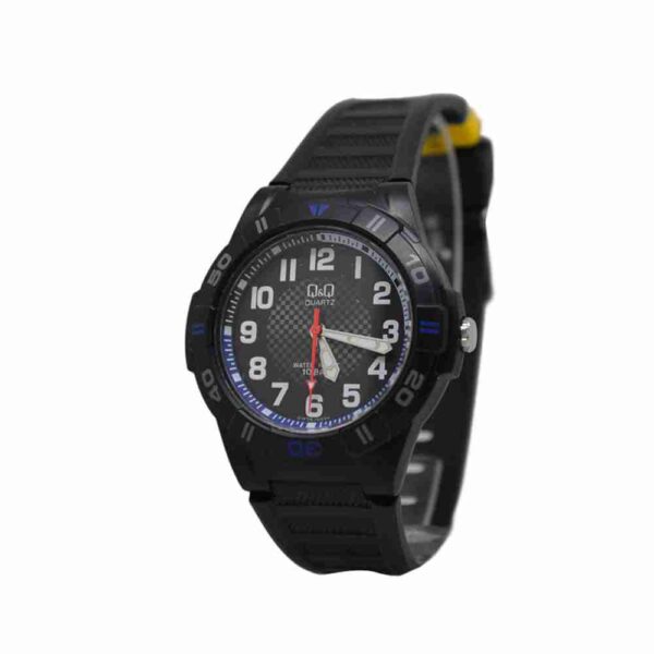 Buy Q&Q GW36J003Y Stylish Youth Analog Wrist Watch - Image 4