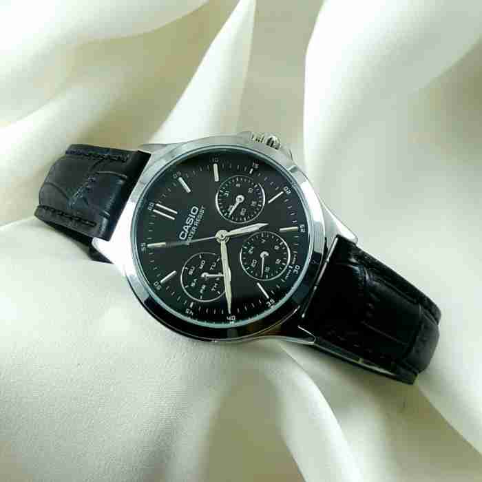 triple black casio