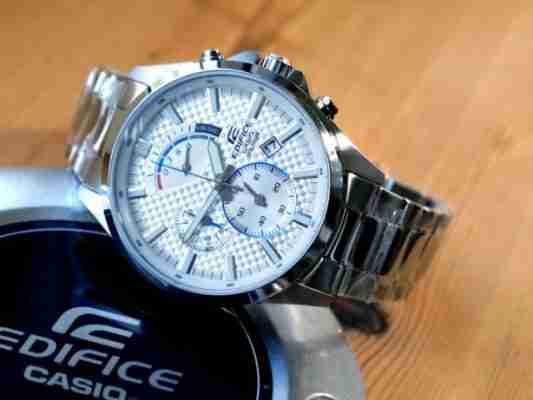 Casio Edifice EFV-530D-7AV Stylish White Dial Chronograph Watch ...