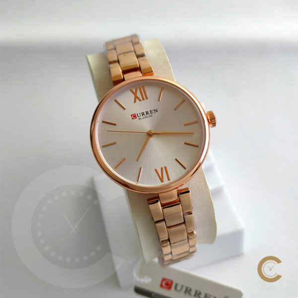 Curren 9017 rose gold stainless steel chain and simple silver analog dial ladies gift watch in budget range