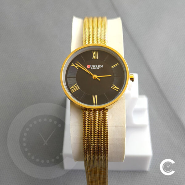 Curren 9020 budget ladies gift watch in golden special mesh chain & black roman index dial