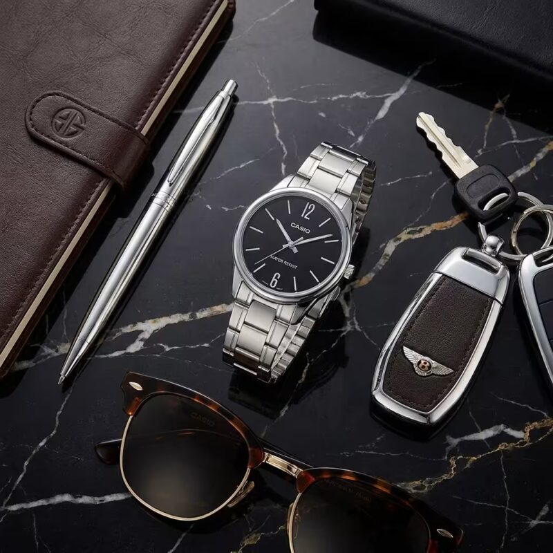 Casio mtp-v005d-1b watch showcase lifestyle image