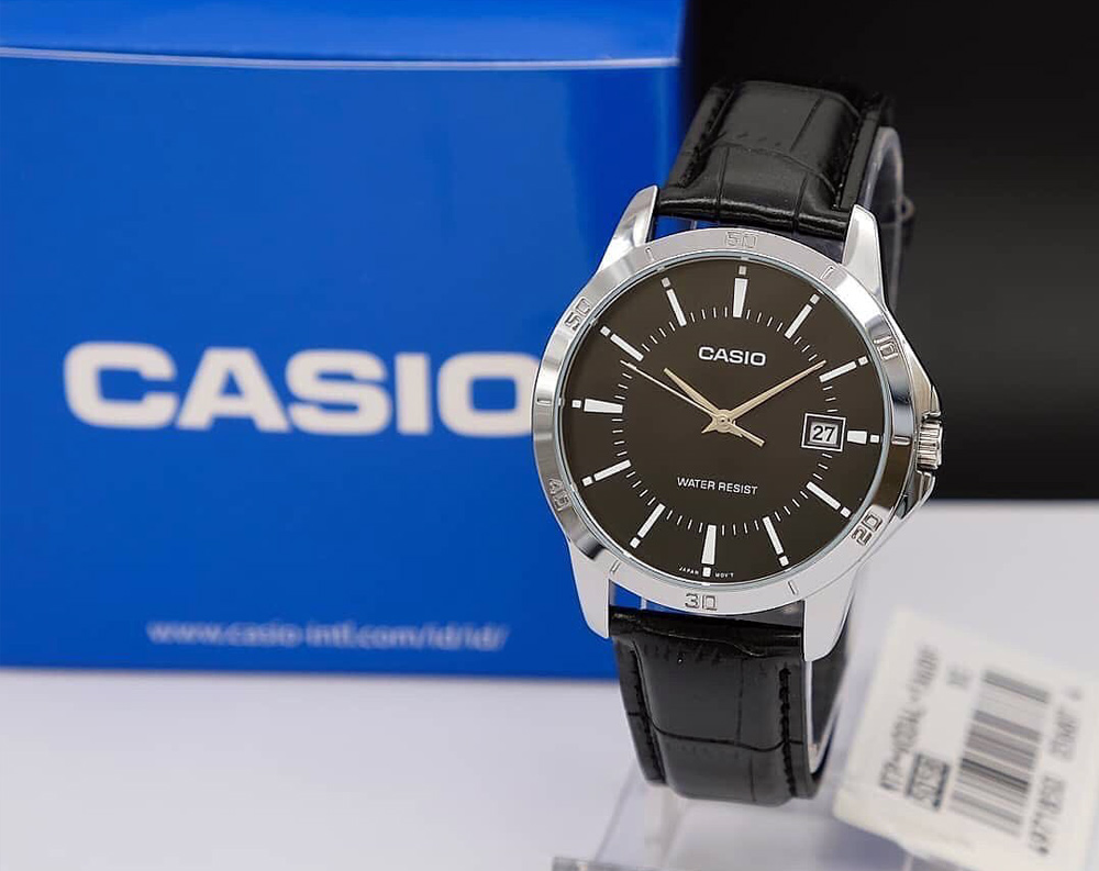 Casio men's leather strap watches