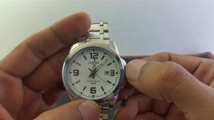 Casio MTP-1314D-7AV silver stainles steel white numeric dial mens wrist watch video review cover