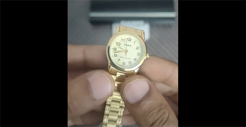 Casio LTP-V001G-9B golden stainless steel chain round numeric dial ladies gift watch