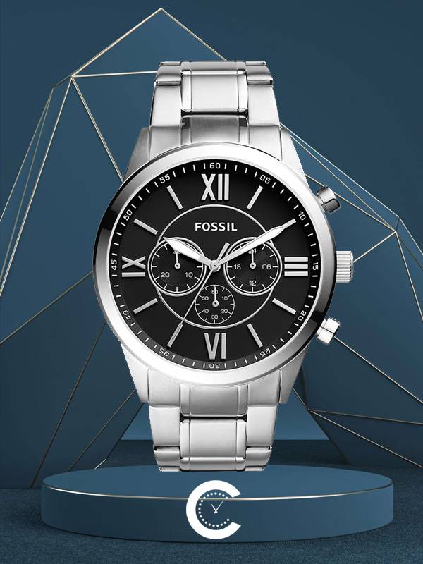 Fossil men's classic watch in black dial and silver steel chain