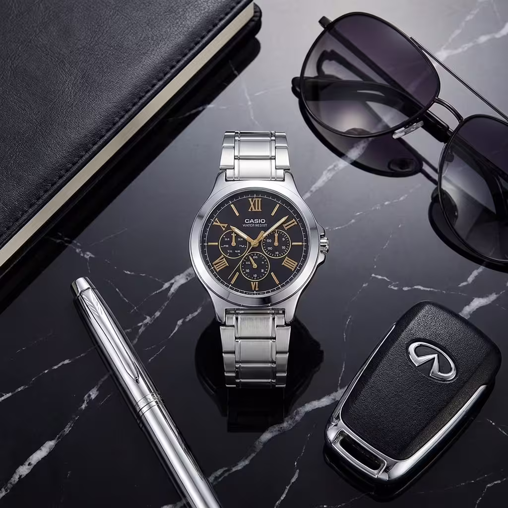 MTP-V300D-1A2 Men's Black Dial Roman Hour Marks Steel Watch - Image 3